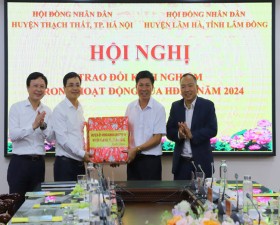 HĐND huyện Thạch Thất, huyện Lâm Hà trao đổi kinh nghiệm trong hoạt động năm 2024