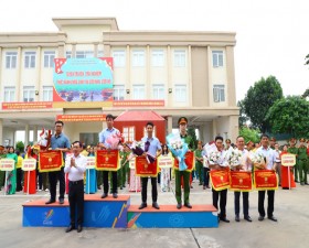 Thạch Thất: Hội thi nghiệp vụ chữa cháy và cứu nạn, cứu hộ “Tổ liên gia an toàn phòng cháy, chữa cháy”