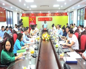 Phó Chủ tịch HĐND Thành phố Phùng Thị Hồng Hà: Giám sát công tác Cải cách hành chính, xây dựng chính quyền điện tử và chuyển đổi số tại huyện Thạch Thất