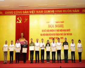 Huyện ủy Thạch Thất: Sơ kết giữa nhiệm kỳ Đại hội Đảng bộ huyện lần thứ XXIV, nhiệm kỳ 2020- 2025