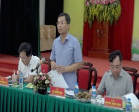 Thường trực Huyện ủy Thạch Thất làm việc tại xã Lại Thượng