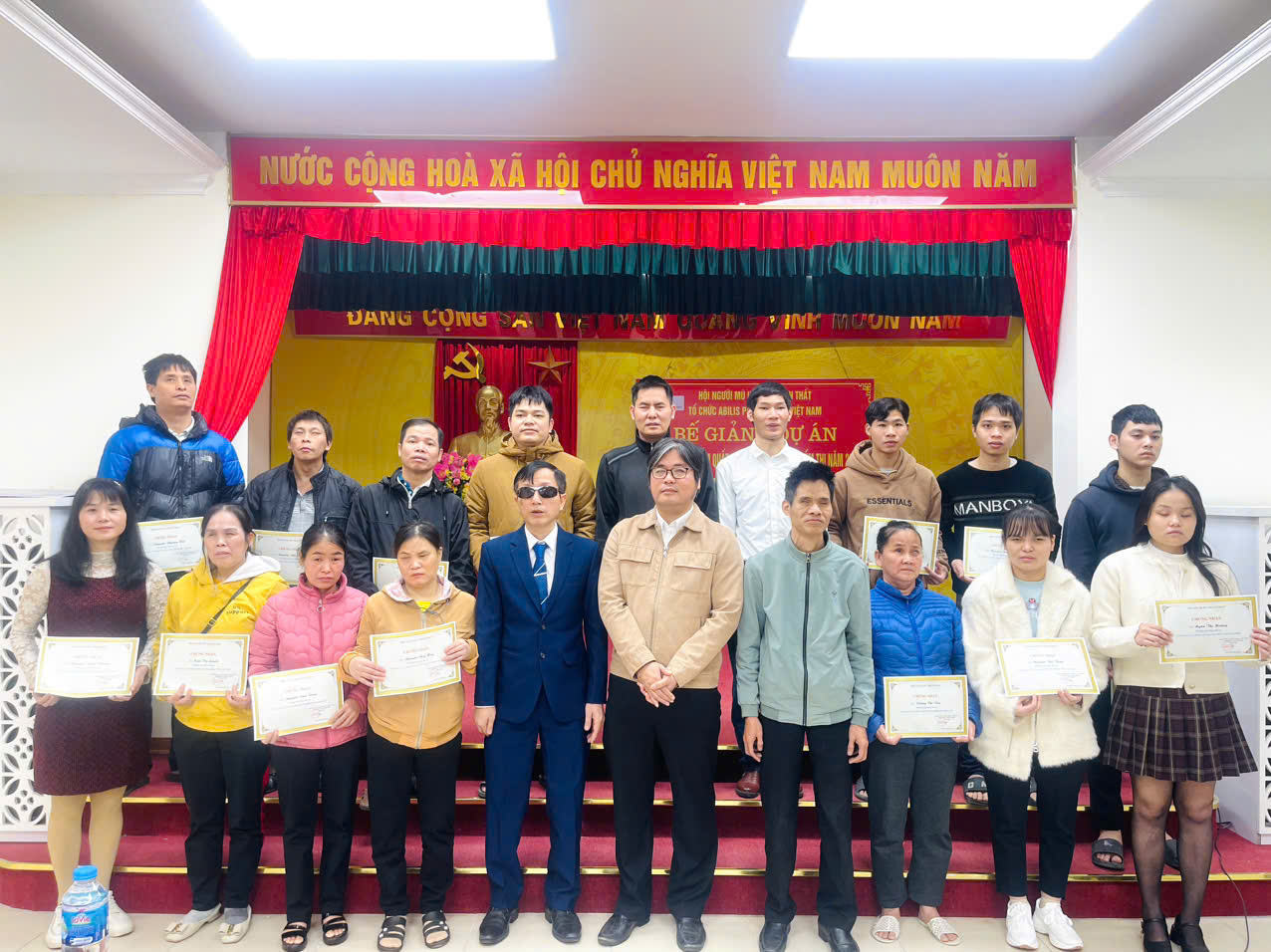 Hội người mù huyện Thạch Thất: Bế giảng lớp dạy nghề tầm quất cơ bản cho người khiếm thị năm 2024