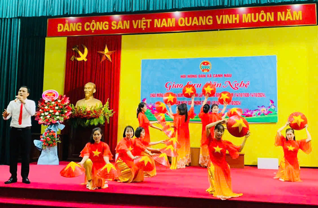 Hội Nông dân xã Canh Nậu giao lưu văn nghệ Chào mừng kỷ niệm 94 năm ngày thành lập Hội nông dân Việt Nam