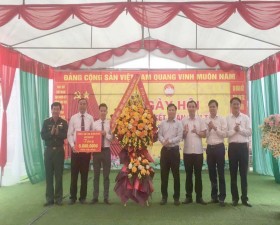 Đ/c Phó Chủ tịch UBND huyện dự Ngày hội Đại đoàn kết thôn 3, xã Thạch Hòa