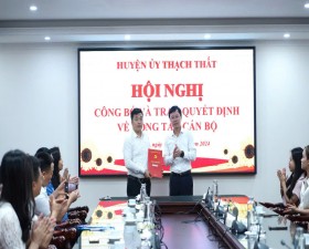 Công bố Quyết định Phó Bí thư Huyện đoàn Thạch Thất