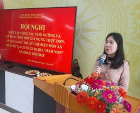 Thạch Thất kiến tập chuyên đề đổi mới xây dựng thực đơn cho trẻ mầm non