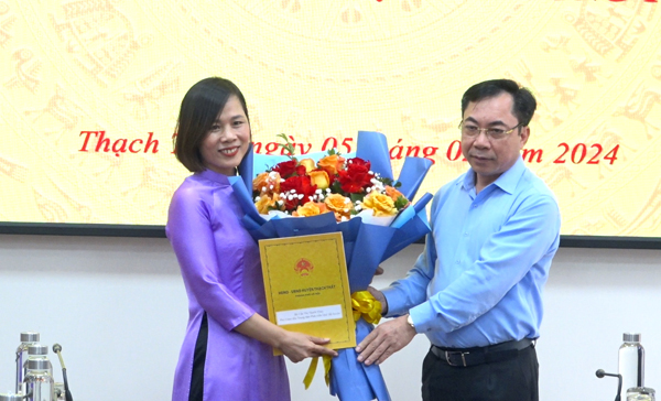 Bổ nhiệm Phó Giám đốc Trung tâm Phát triển quỹ đất huyện Thạch Thất