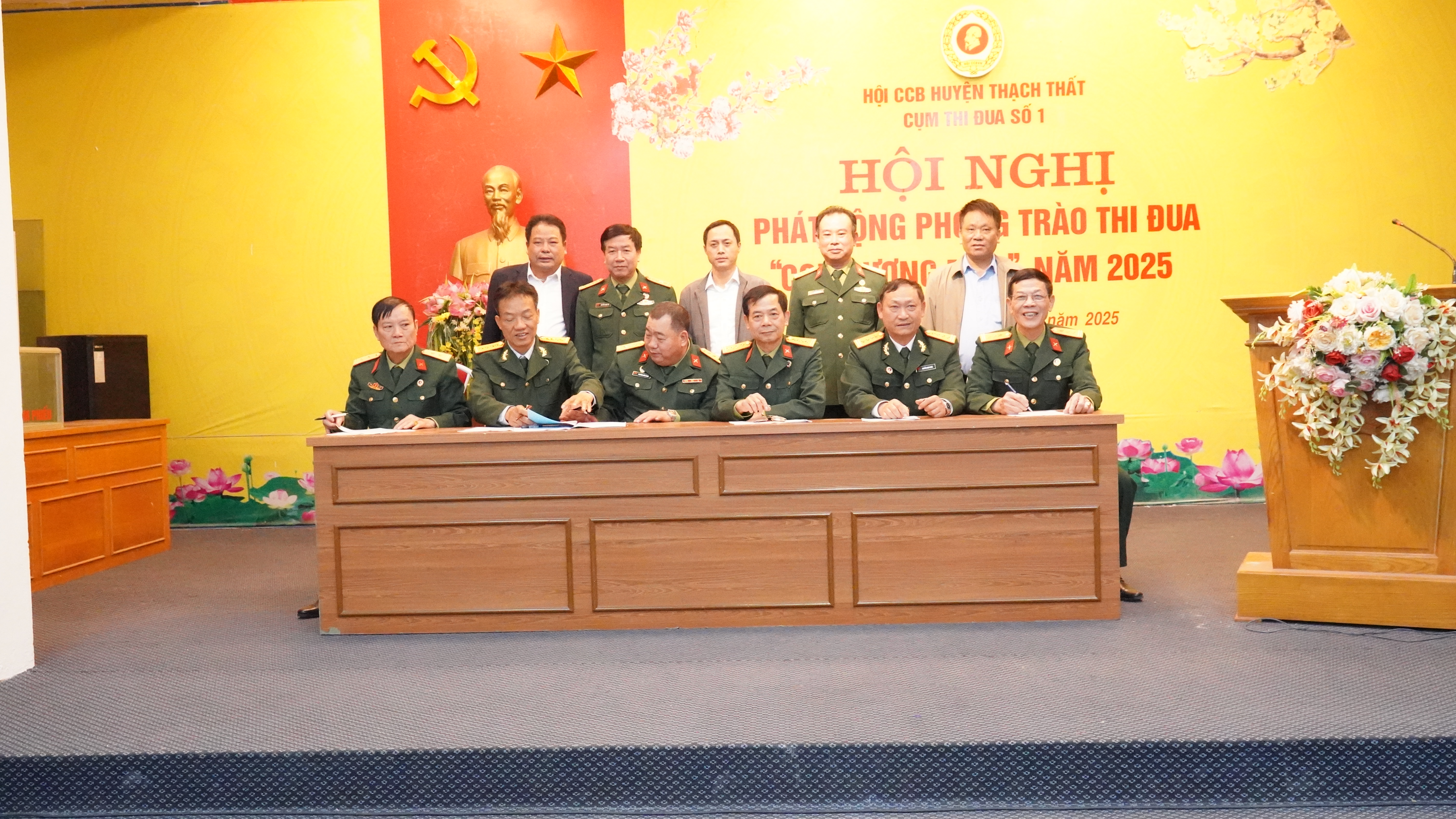 Cụm thi đua số 1 Hội CCB Huyện Thạch Thất phát động phong trào thi đua "Cựu chiến binh gương mẫu" năm 2025