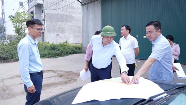 Khảo sát công tác giải phóng mặt bằng thực hiện các dự án trên địa bàn huyện phục vụ phiên giải trình giữa hai kỳ họp HĐND huyện Thạch Thất năm 2024