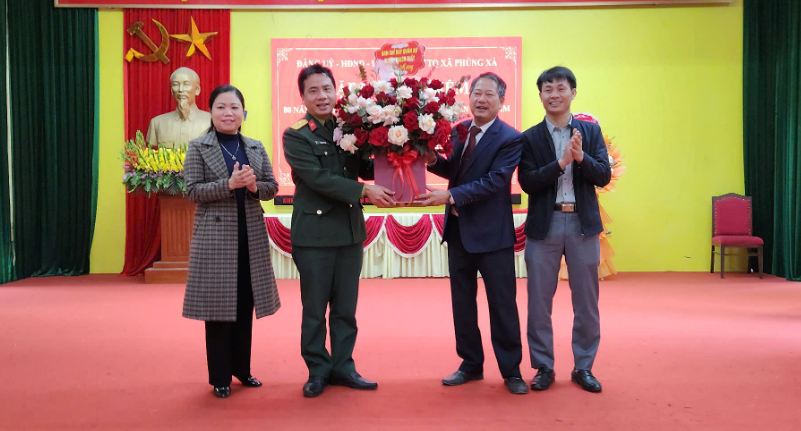 Phùng Xá gặp mặt kỷ niệm 80 năm ngày thành lập Quân đội nhân dân Việt Nam