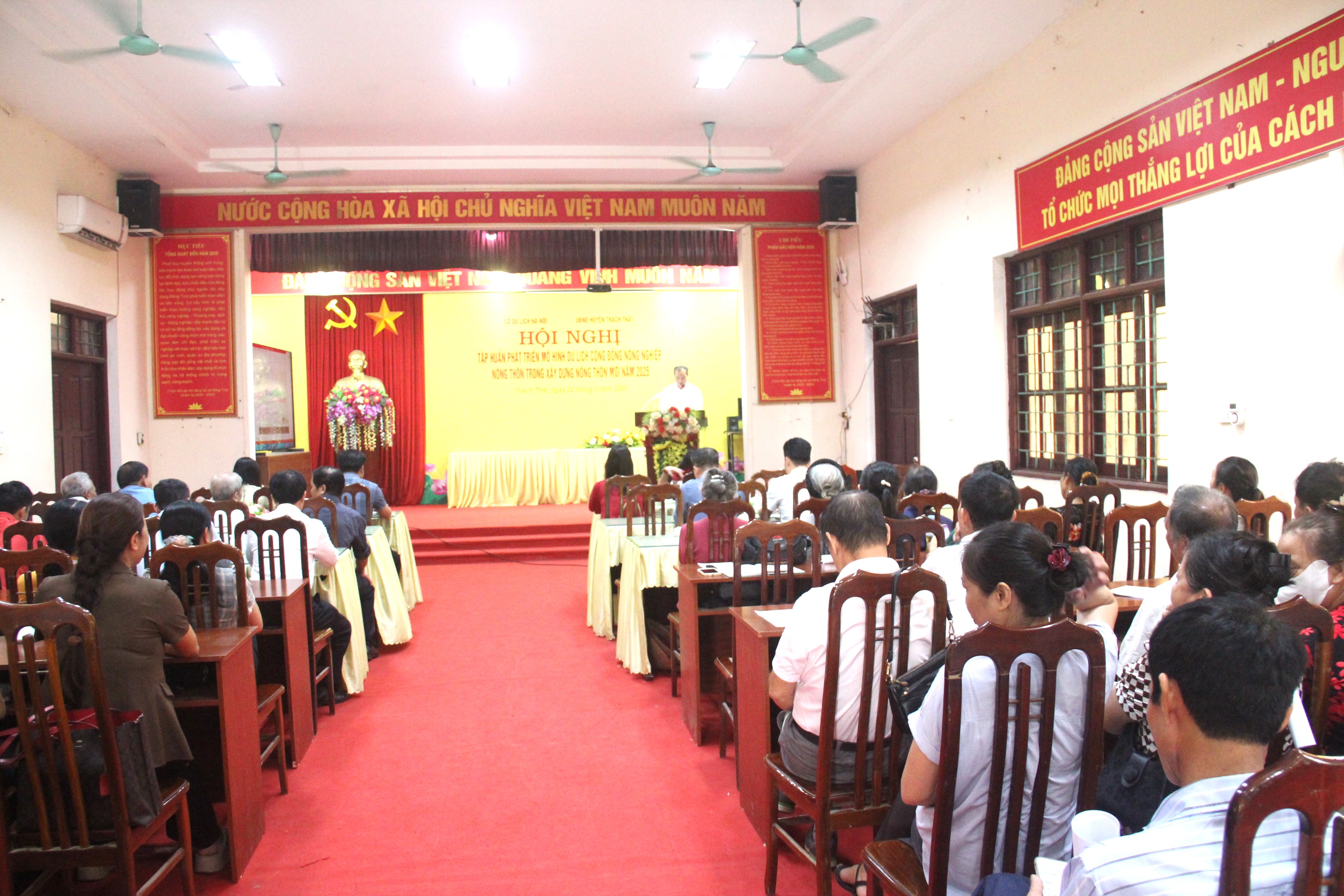 Hội nghị tập huấn phát triển mô hình du lịch cộng đồng nông nghiệp, nông thôn huyện Thạch Thất năm 2025
